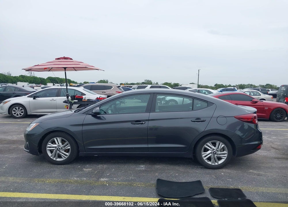 2020 HYUNDAI ELANTRA SEL VIN: 5NPD84LF4LH585691