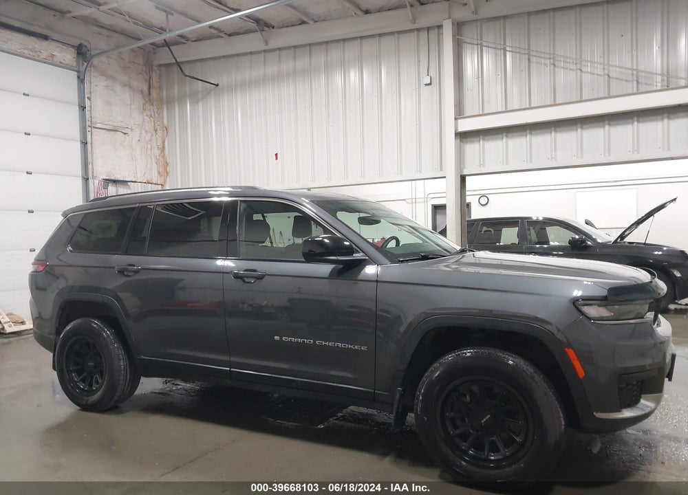 2022 JEEP GRAND CHEROKEE L LAREDO 4X4 VIN: 1C4RJKAG5N8588367