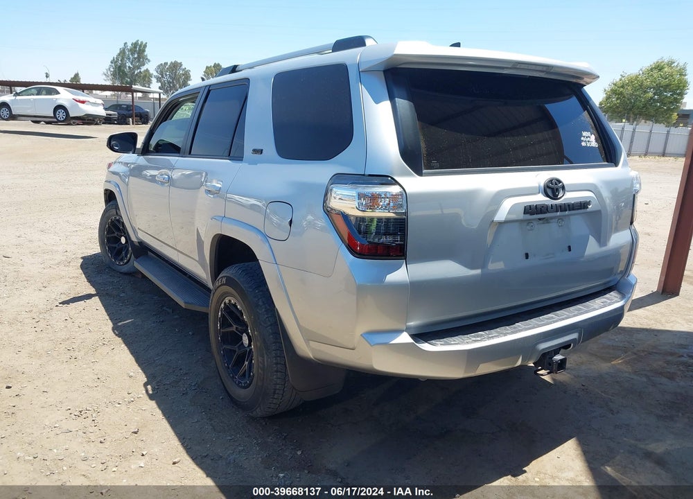 2021 TOYOTA 4RUNNER SR5 VIN: JTEMU5JR8M5850382