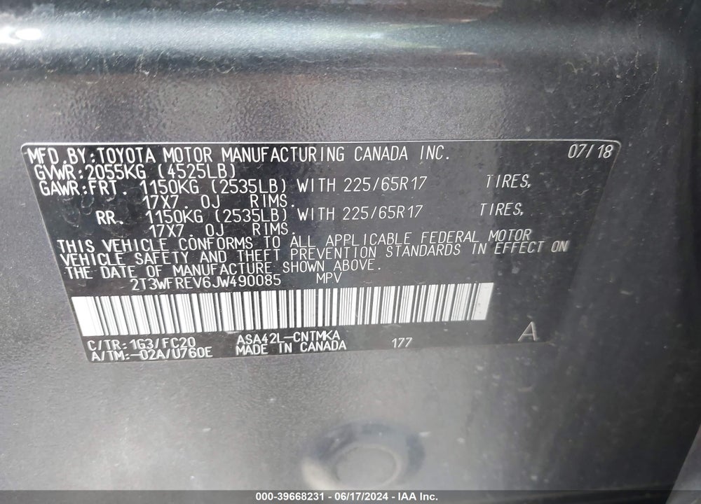 2018 TOYOTA RAV4 XLE VIN: 2T3WFREV6JW490085
