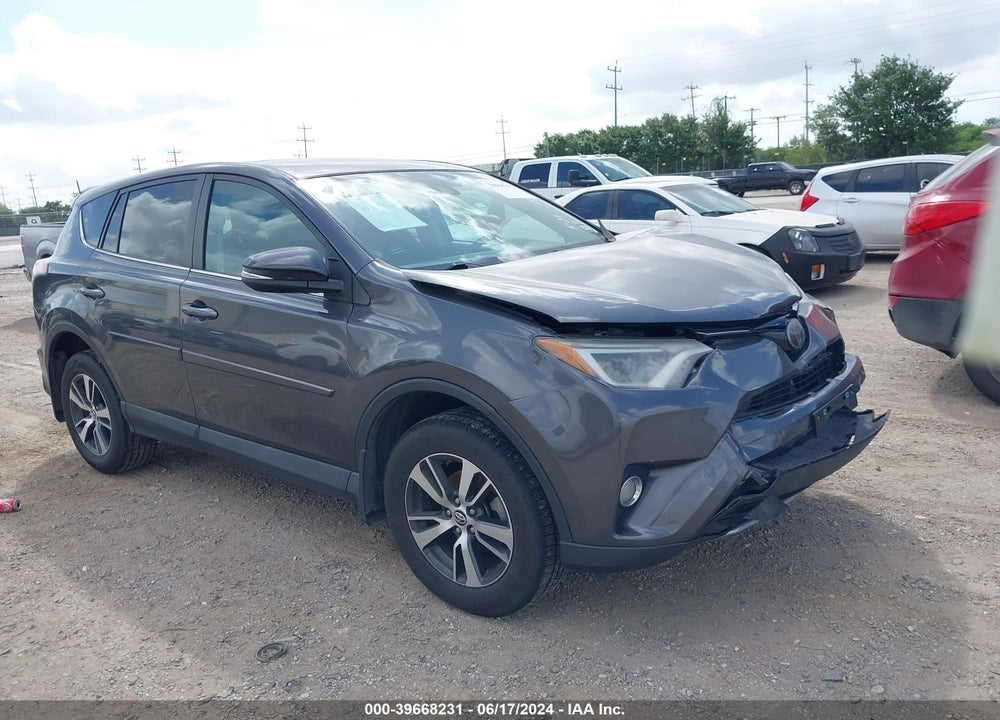 2018 TOYOTA RAV4 XLE VIN: 2T3WFREV6JW490085