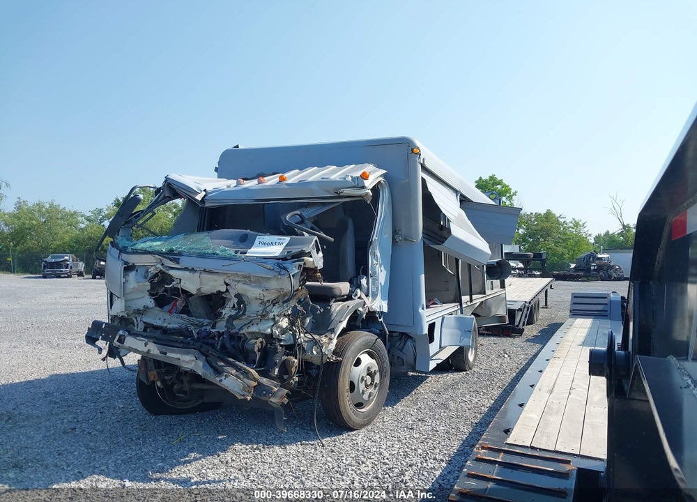 2018 ISUZU NRR VIN: JALE5W169J7301497