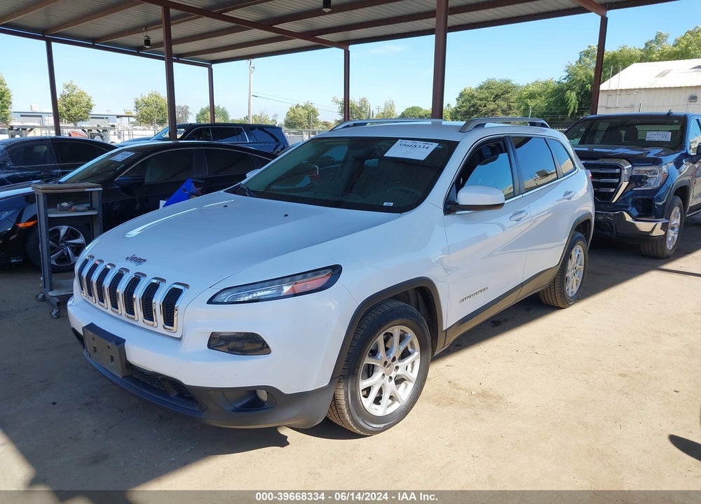 2015 JEEP CHEROKEE LATITUDE VIN: 1C4PJLCS8FW517045