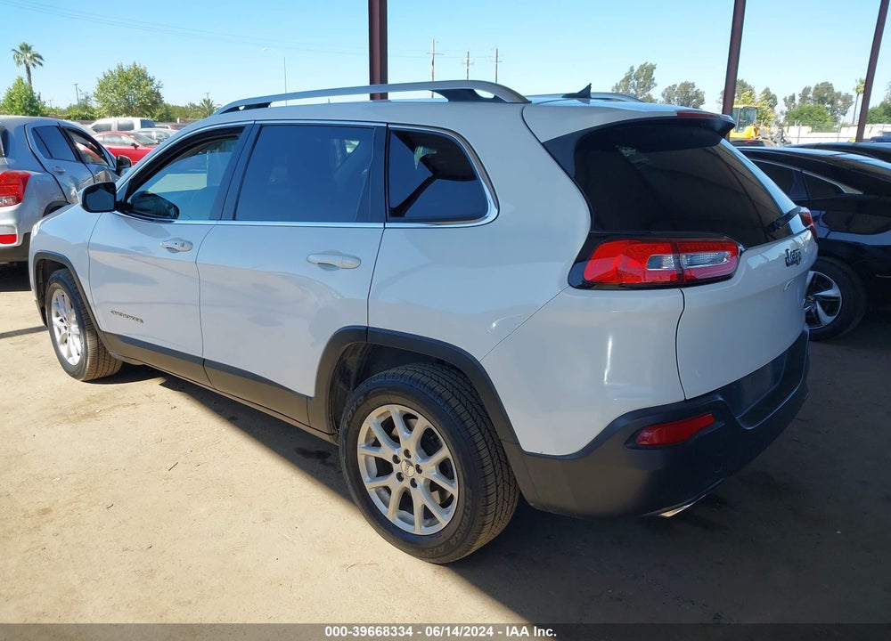 2015 JEEP CHEROKEE LATITUDE VIN: 1C4PJLCS8FW517045