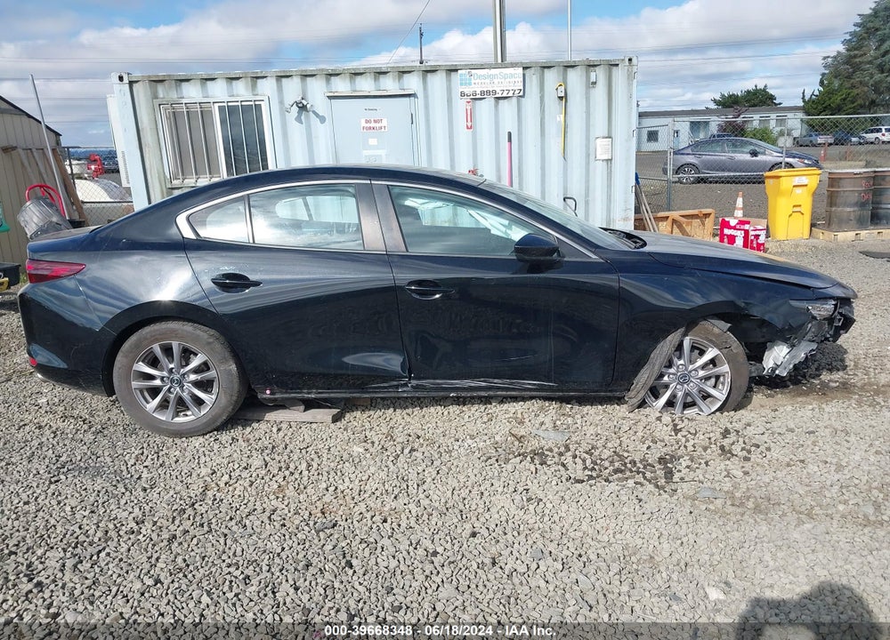 2021 MAZDA MAZDA3 VIN: JM1BPAA76M1300440