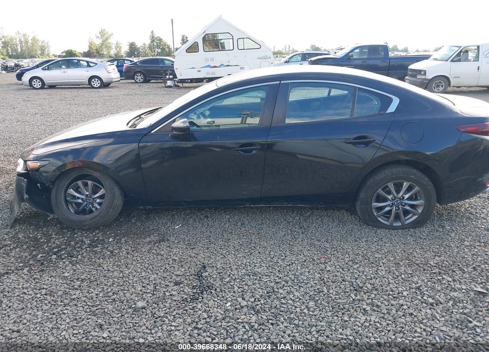 2021 MAZDA MAZDA3 VIN: JM1BPAA76M1300440