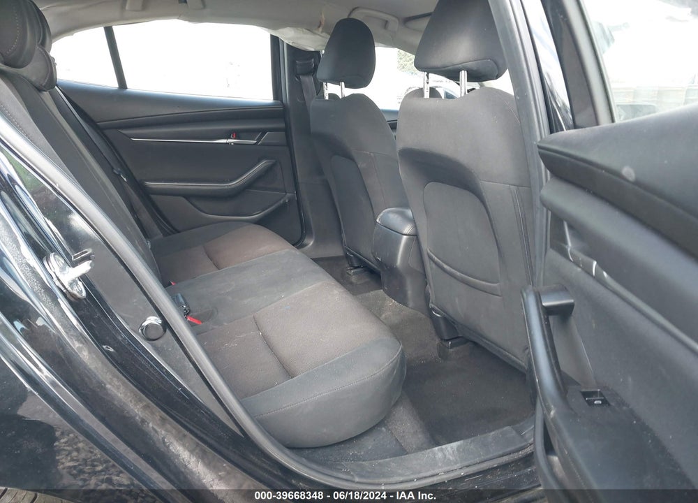 2021 MAZDA MAZDA3 VIN: JM1BPAA76M1300440