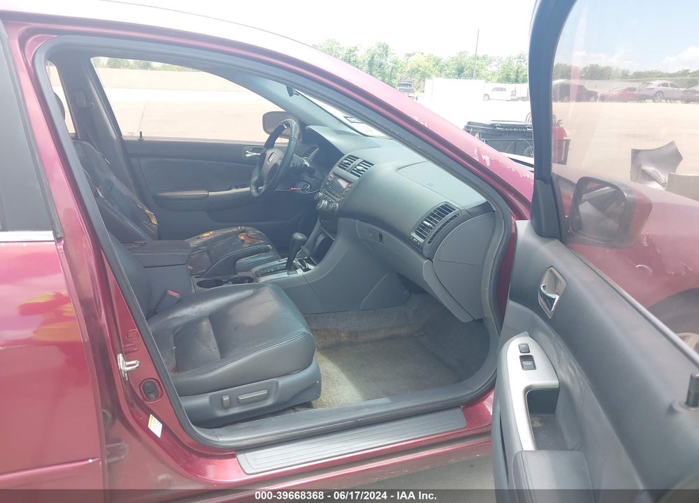 2003 HONDA ACCORD 3.0 EX VIN: 1HGCM66533A028348