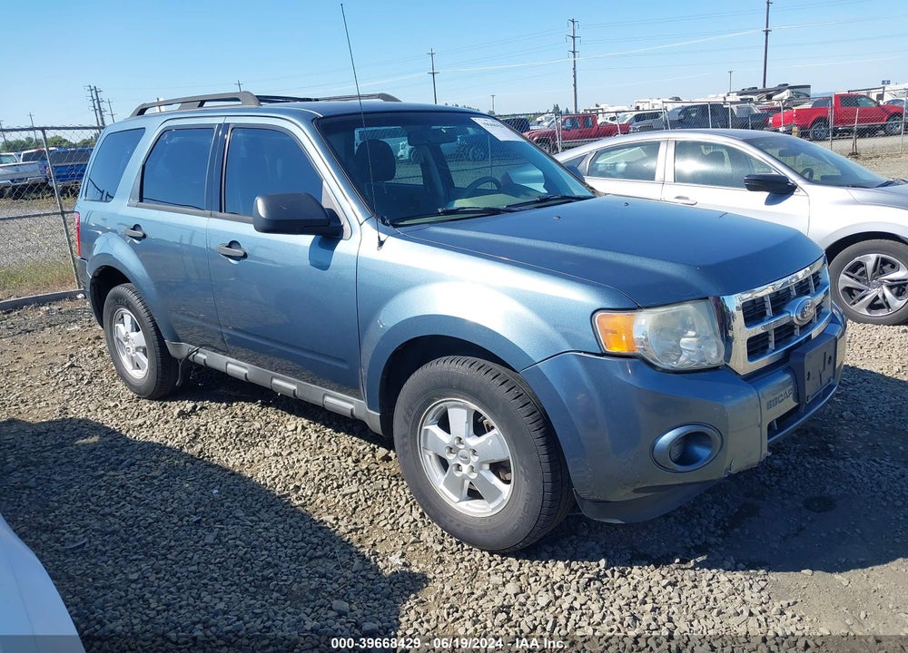 2011 FORD ESCAPE XLS VIN: 1FMCU0C72BKA21946