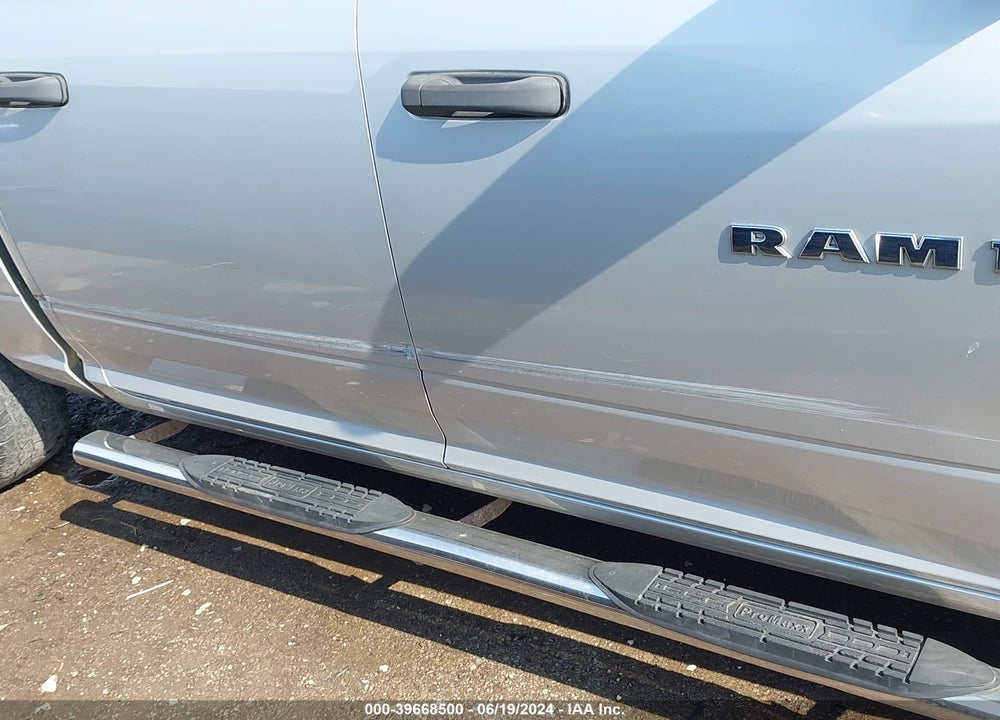 2012 RAM 1500 ST VIN: 1C6RD7KT3CS197984