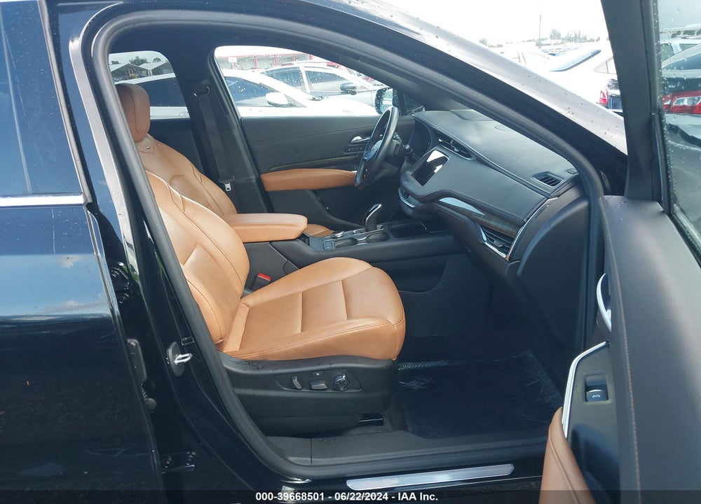 2023 CADILLAC XT4 FWD PREMIUM LUXURY VIN: 1GYFZCR48PF105152
