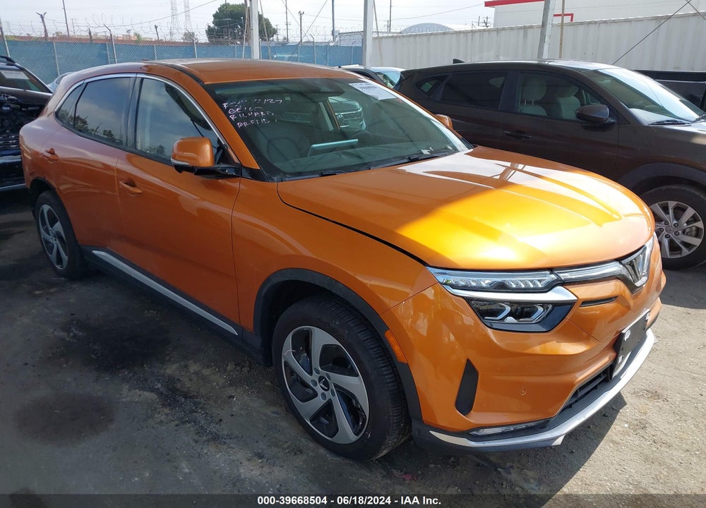 2023 VINFAST VF 8 ECO VIN: RLLV1AEB4PH003052
