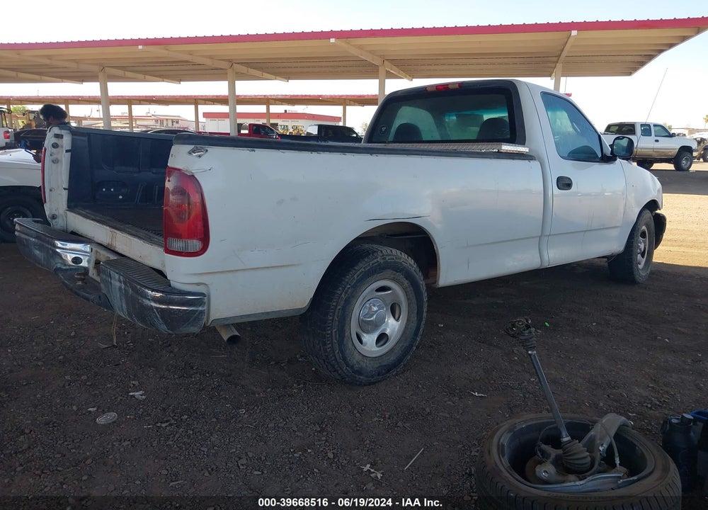 2002 FORD F-150 XL/XLT VIN: 1FTRF17222NA18010