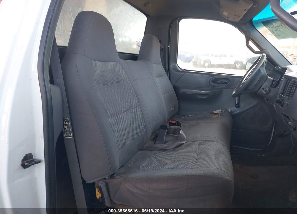 2002 FORD F-150 XL/XLT VIN: 1FTRF17222NA18010