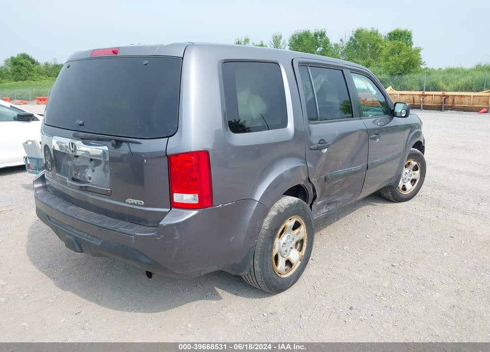 2015 HONDA PILOT VIN: 5FNYF4H28FB049844