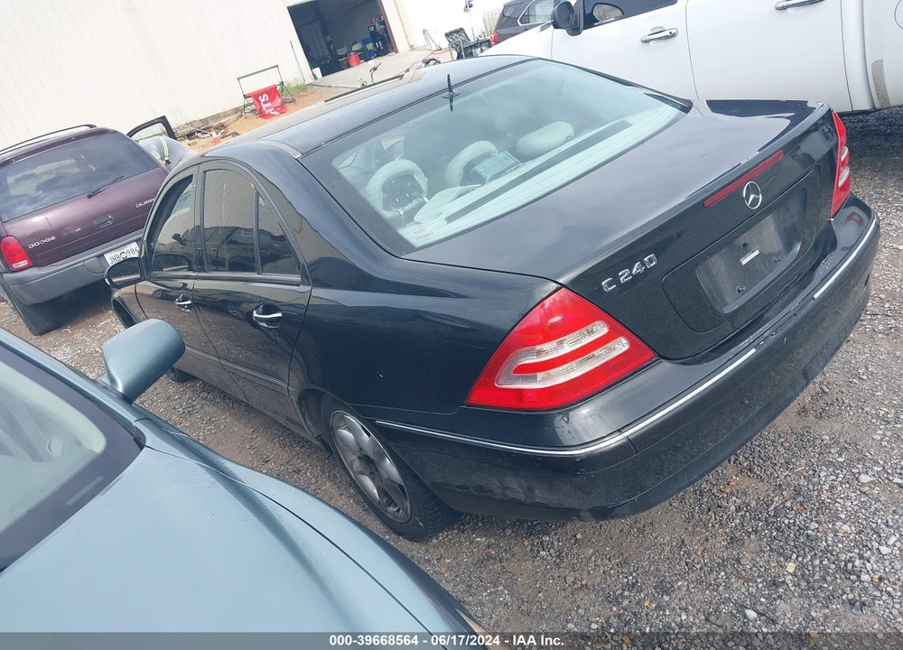 2003 MERCEDES-BENZ C 240 VIN: WDBRF61J63F300576