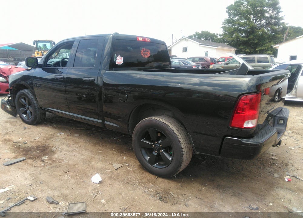 2018 RAM 1500 EXPRESS QUAD CAB 4X2 6'4 BOX VIN: 1C6RR6FG4JS225071