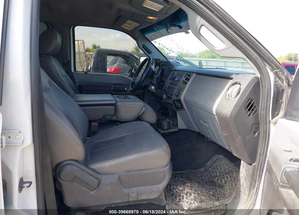 2011 FORD F-250 XLT VIN: 1FT7W2BT5BEB69176