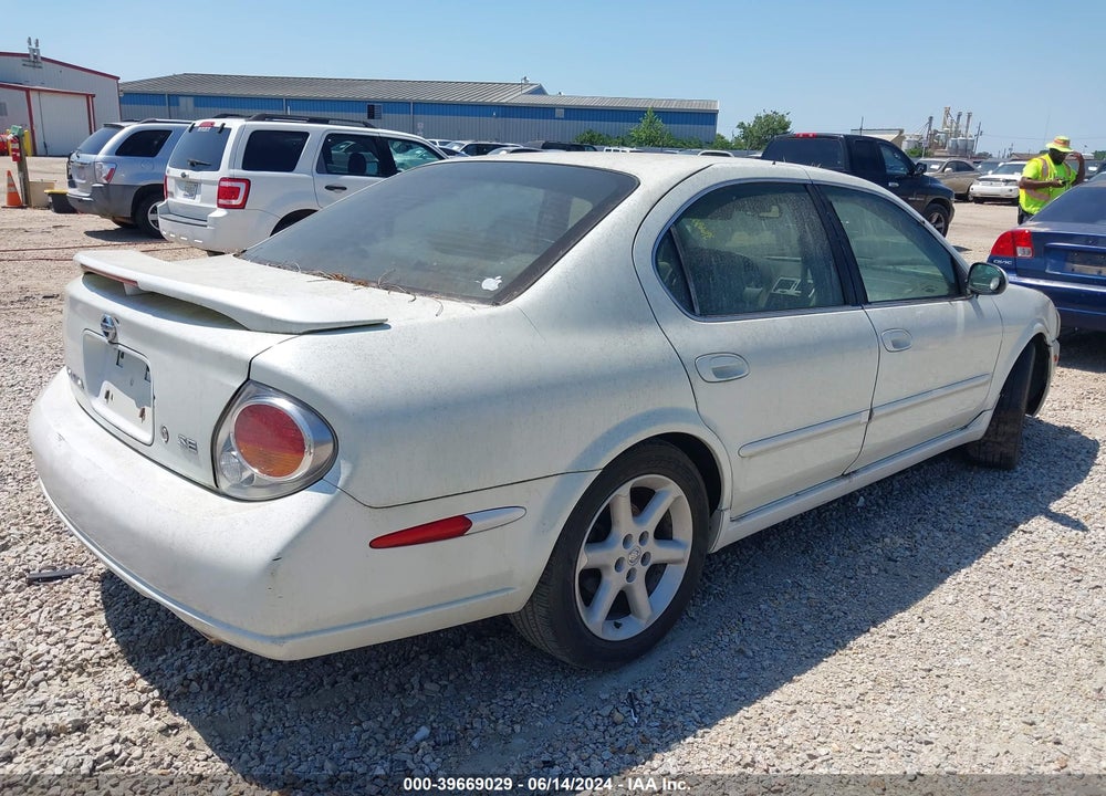 2003 NISSAN MAXIMA SE VIN: JN1DA31D73T521336