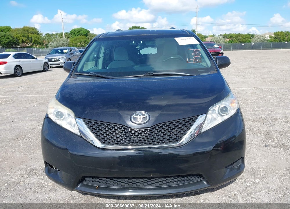 2016 TOYOTA SIENNA LE 8 PASSENGER VIN: 5TDKK3DC5GS719745