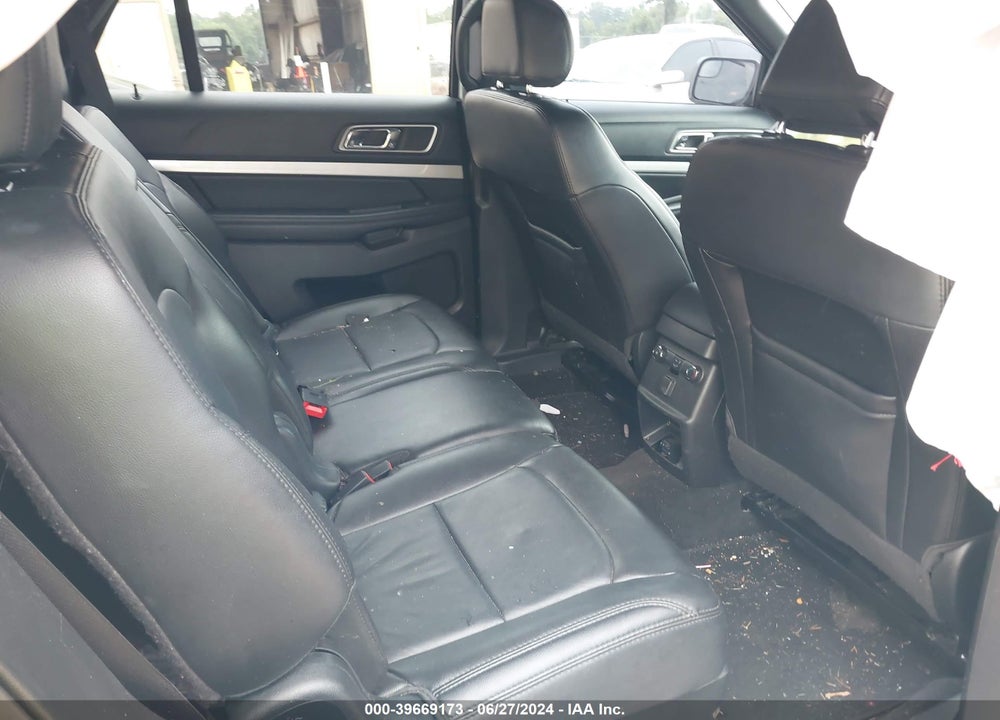 2017 FORD EXPLORER XLT VIN: 1FM5K8D8XHGD47073
