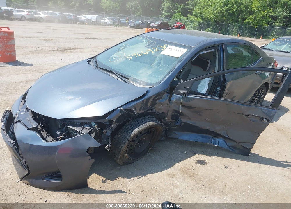 2018 TOYOTA COROLLA VIN: 2T1BURHE3JC022681