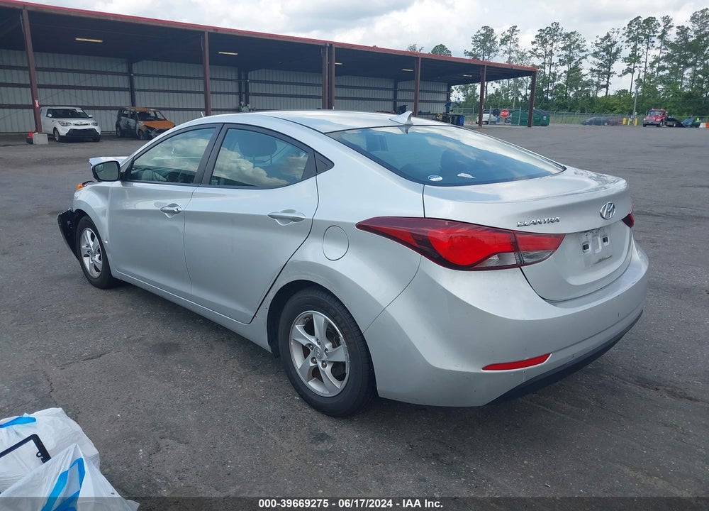2015 HYUNDAI ELANTRA SE VIN: 5NPDH4AE1FH568510