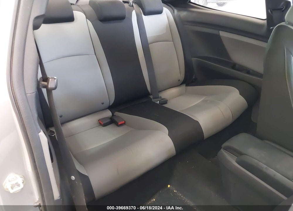 2016 HONDA CIVIC LX-P VIN: 2HGFC4B07GH316427