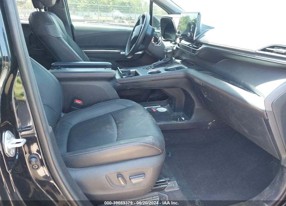 2022 TOYOTA SIENNA XSE VIN: 5TDDRKEC0NS117278