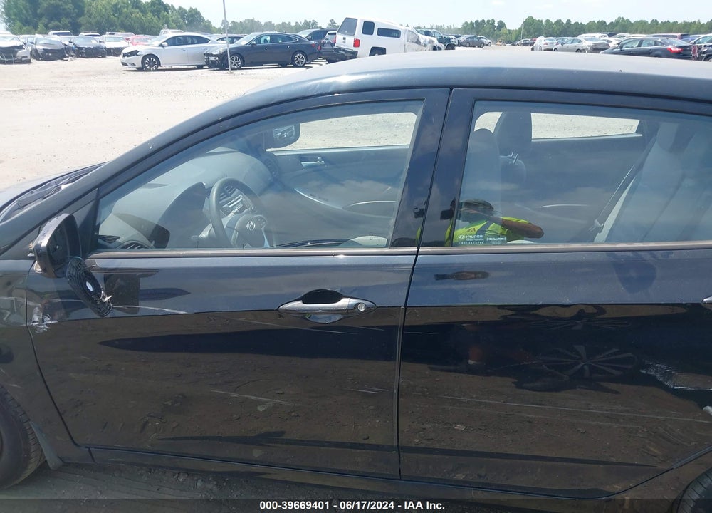 2013 HYUNDAI ACCENT GS VIN: KMHCT5AE1DU087509