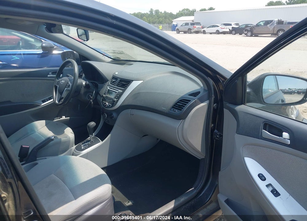 2013 HYUNDAI ACCENT GS VIN: KMHCT5AE1DU087509