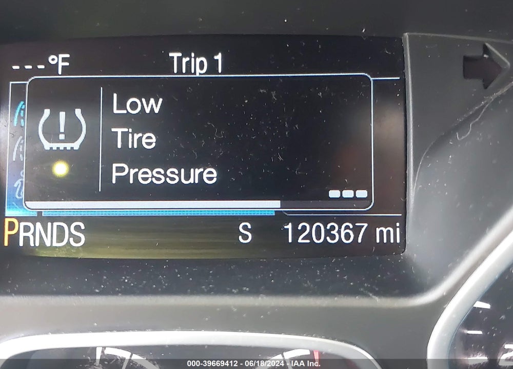 2015 FORD ESCAPE TITANIUM VIN: 1FMCU9J92FUB27607
