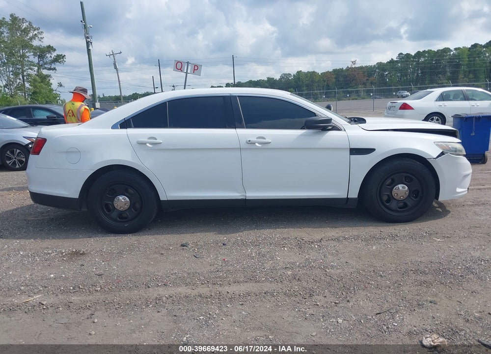 2015 FORD POLICE INTERCEPTOR VIN: 1FAHP2L80FG142561