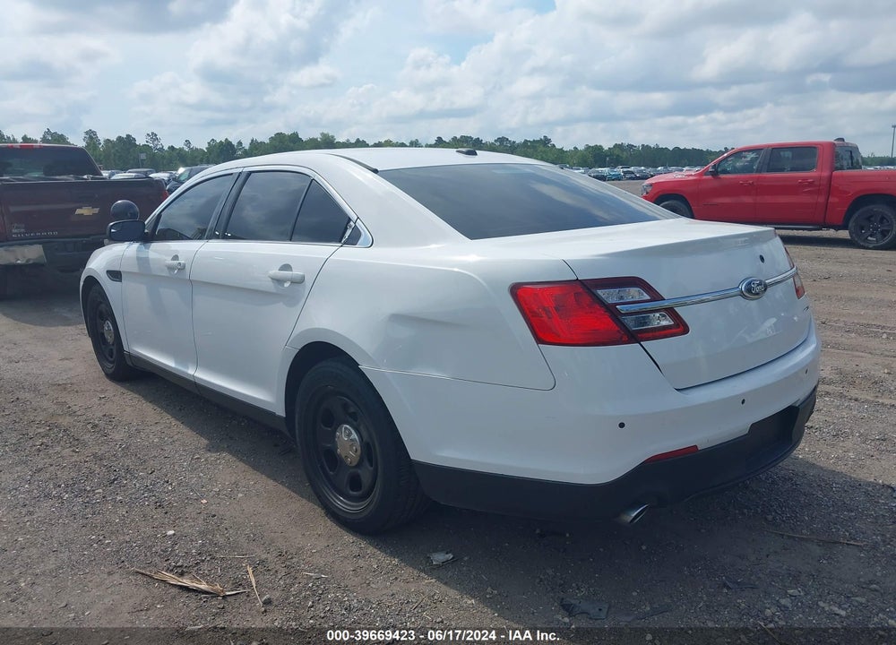 2015 FORD POLICE INTERCEPTOR VIN: 1FAHP2L80FG142561