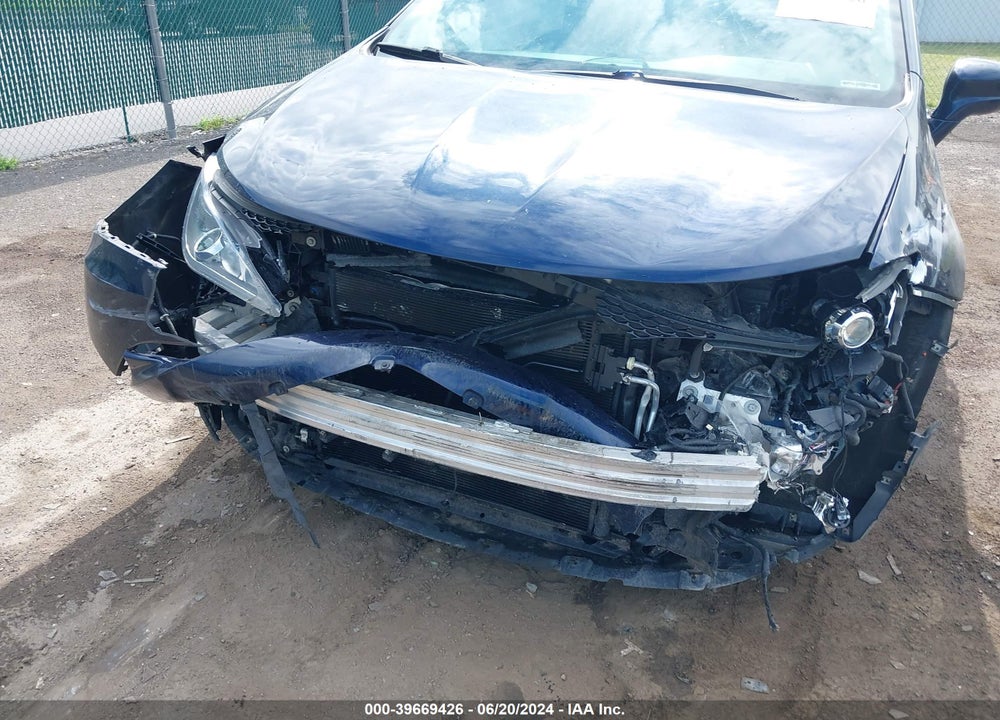 2017 CHRYSLER PACIFICA TOURING L VIN: 2C4RC1BGXHR524773