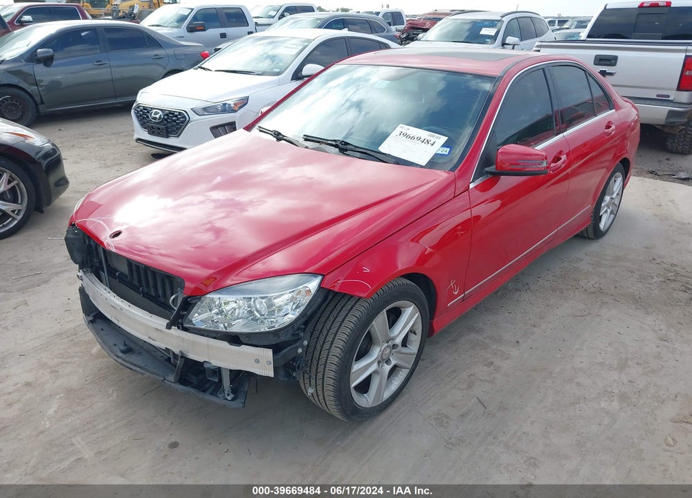 2010 MERCEDES-BENZ C 300 LUXURY/SPORT VIN: WDDGF5EB8AR091039
