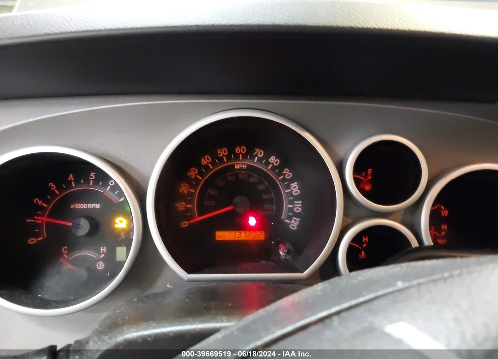 2012 TOYOTA TUNDRA GRADE 5.7L V8 VIN: 5TFDY5F11CX262502