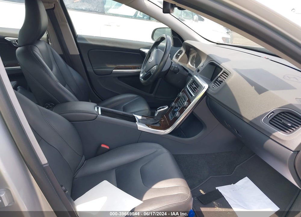 2015 VOLVO S60 T5 PREMIER PLUS VIN: YV1612TC0F1309716