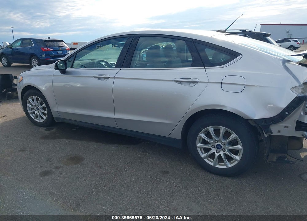 2016 FORD FUSION S VIN: 3FA6P0G76GR170811