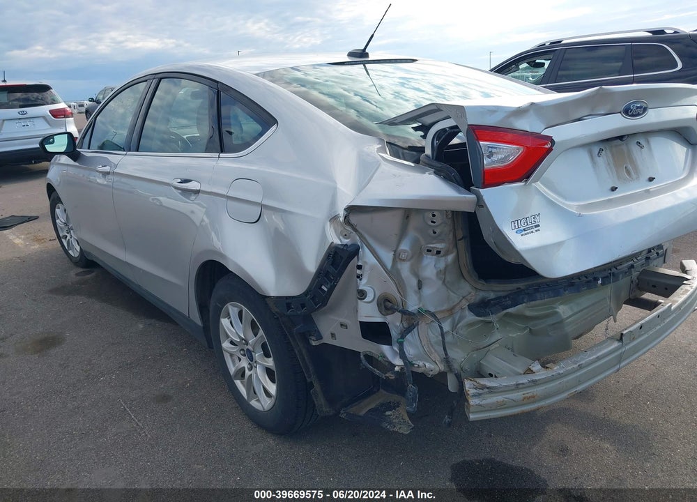 2016 FORD FUSION S VIN: 3FA6P0G76GR170811