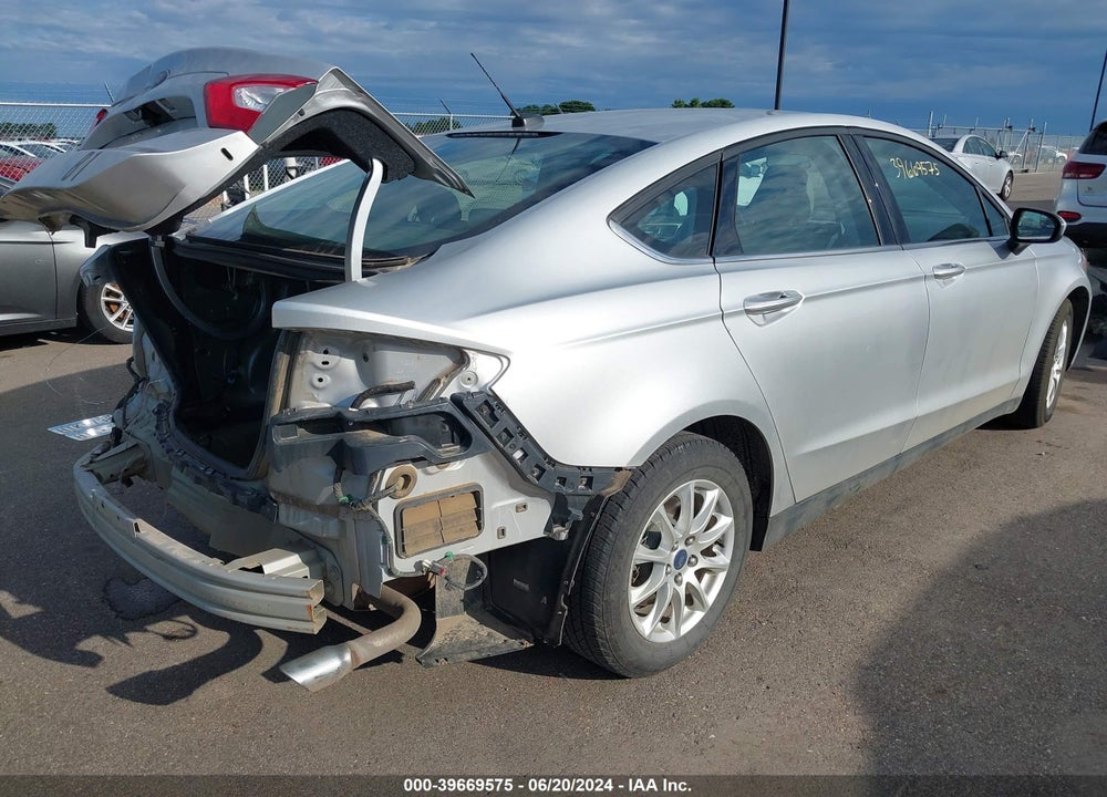 2016 FORD FUSION S VIN: 3FA6P0G76GR170811