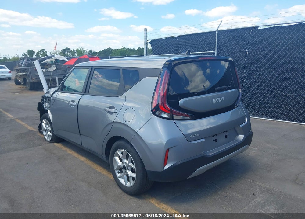 2023 KIA SOUL LX VIN: KNDJ23AU4P7870420