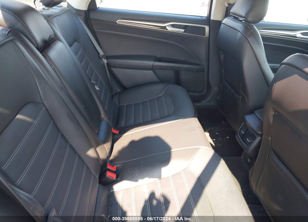 2016 FORD FUSION SE VIN: 1FA6P0HD6G5115069