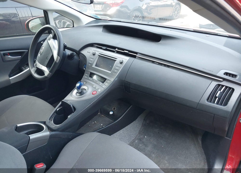 2015 TOYOTA PRIUS TWO VIN: JTDKN3DU4F1927269