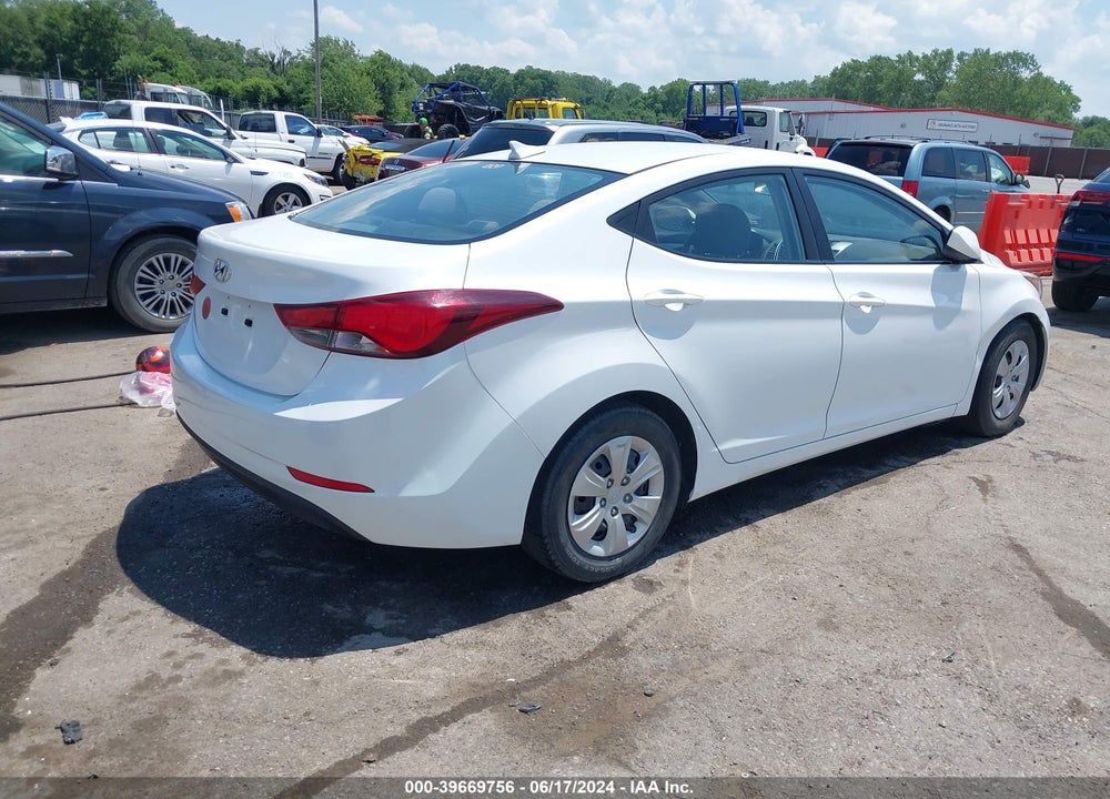 2016 HYUNDAI ELANTRA SE VIN: 5NPDH4AE1GH704250