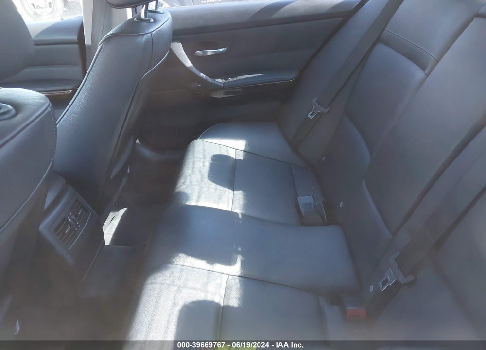 2010 BMW 328I XDRIVE VIN: WBAPK5C51AA647349