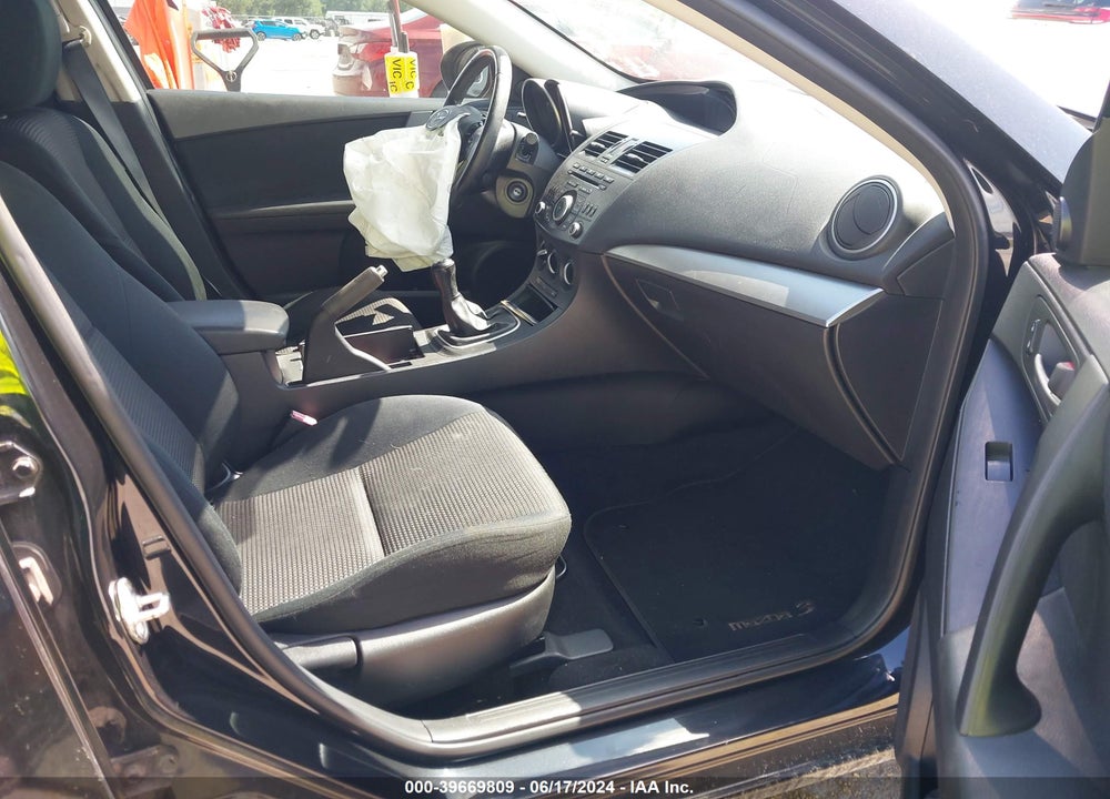 2012 MAZDA 3 VIN: JM1BL1V73C1671060
