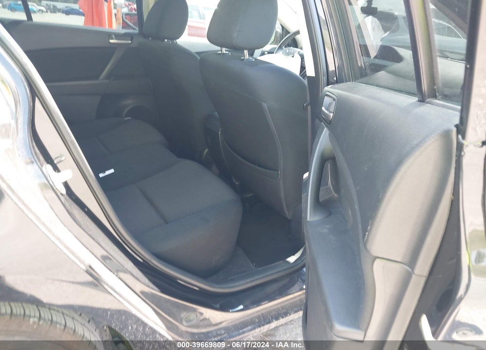 2012 MAZDA 3 VIN: JM1BL1V73C1671060