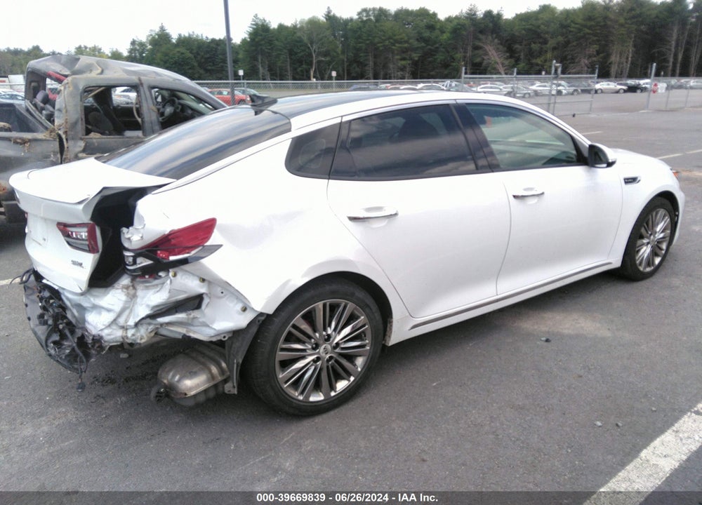 2017 KIA OPTIMA VIN: 5XXGV4L22HG166857