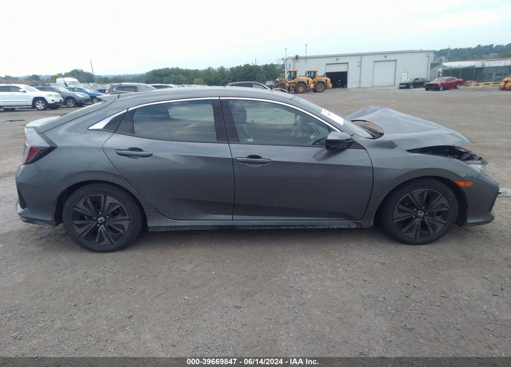 2018 HONDA CIVIC EX VIN: SHHFK7H51JU404665